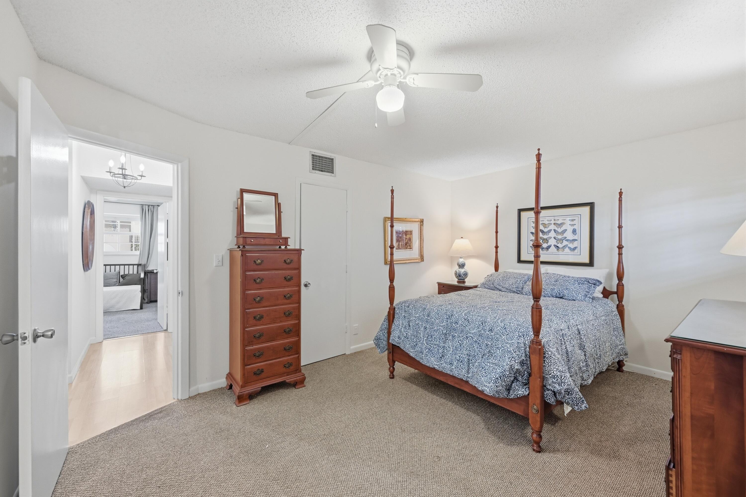 TENNIS CLUB DAVIS CONDO - Residential