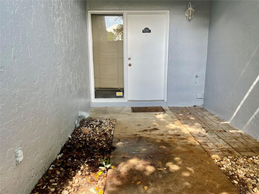 Photo of 41 Deer Creek Rd #G-107, Deerfield Beach, FL 33442 (MLS # F10532800)