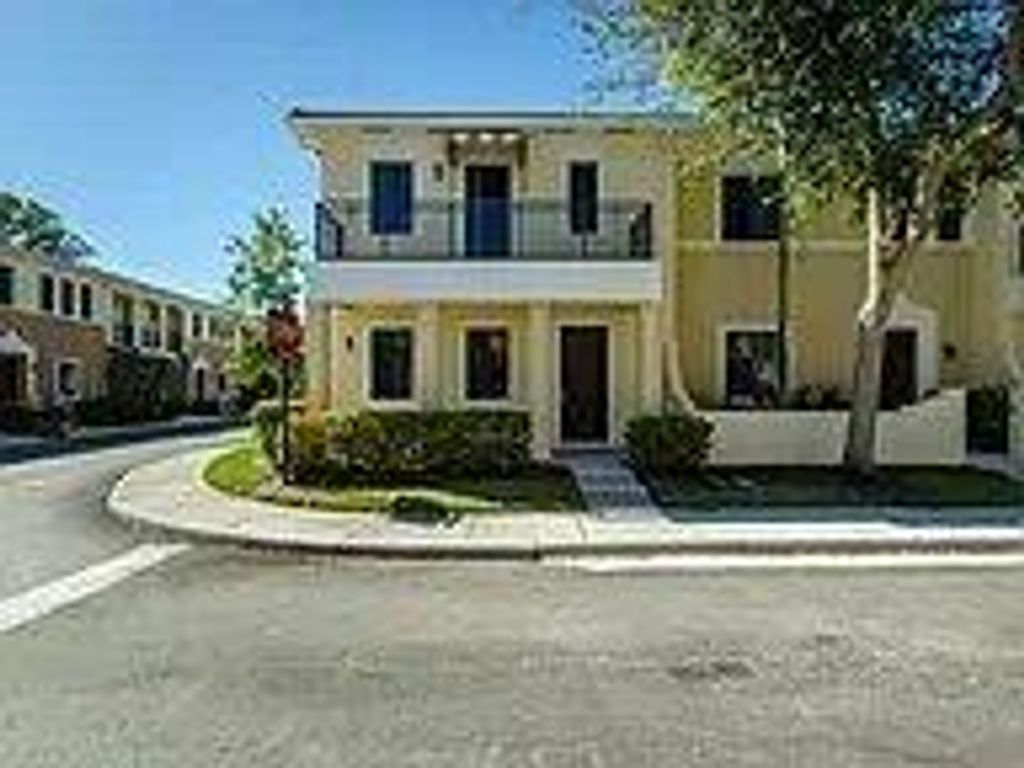 Photo of 2514 Venetian Court, Boynton Beach, FL 33426 (MLS # R10750254)