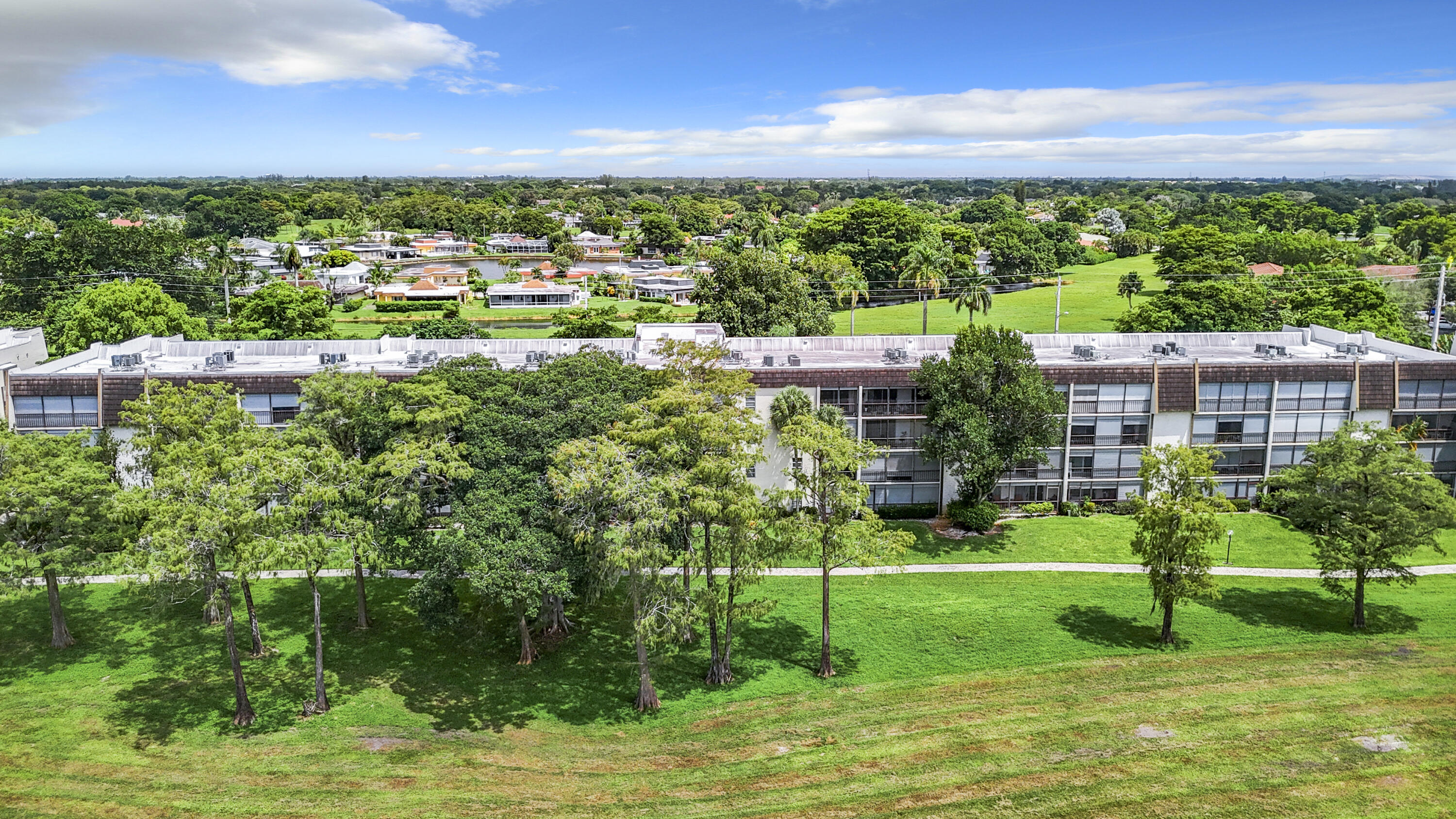 GREENS OF INVERRARY PHASE - Residential