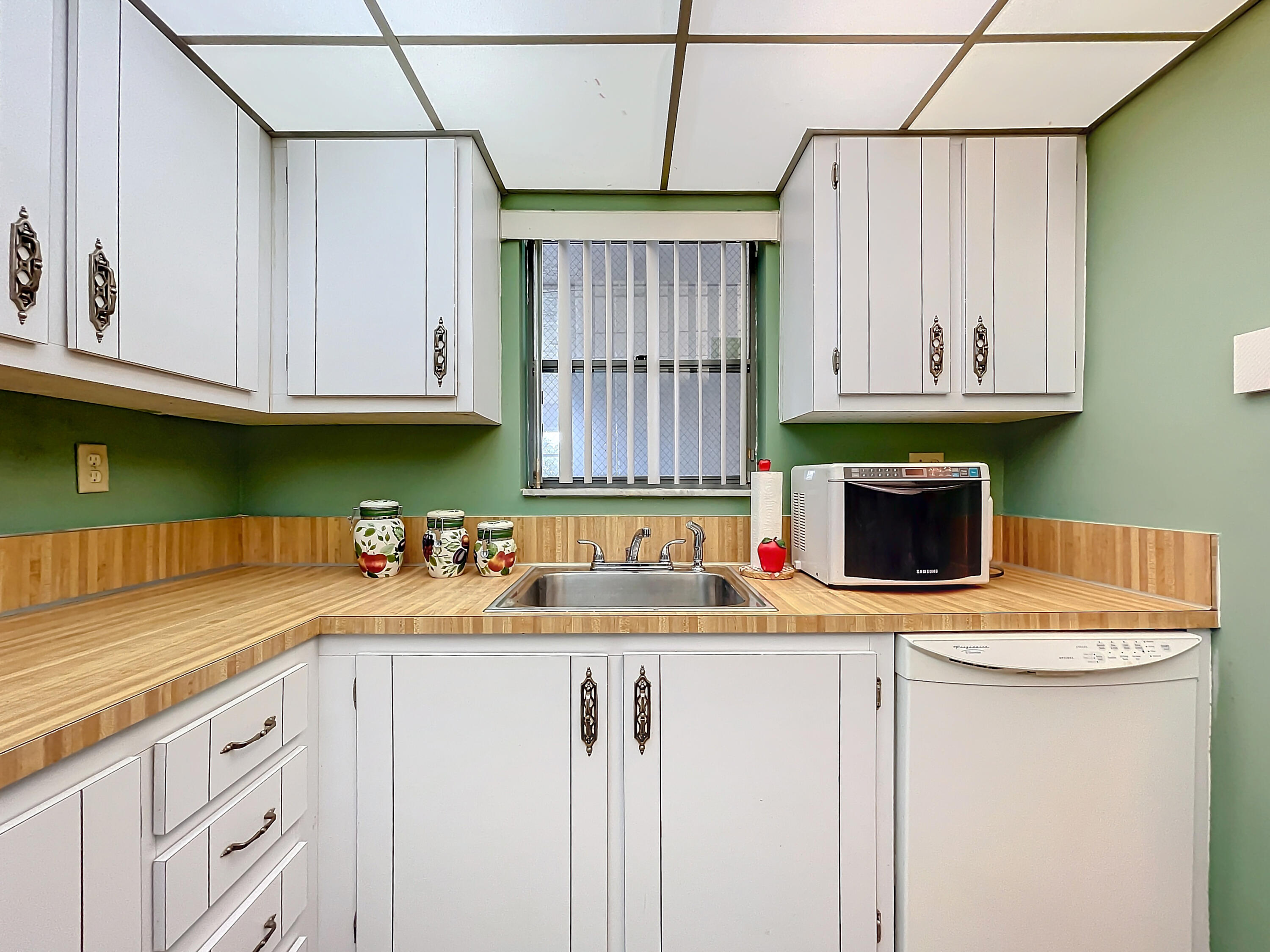 GREENS OF INVERRARY PHASE - Residential