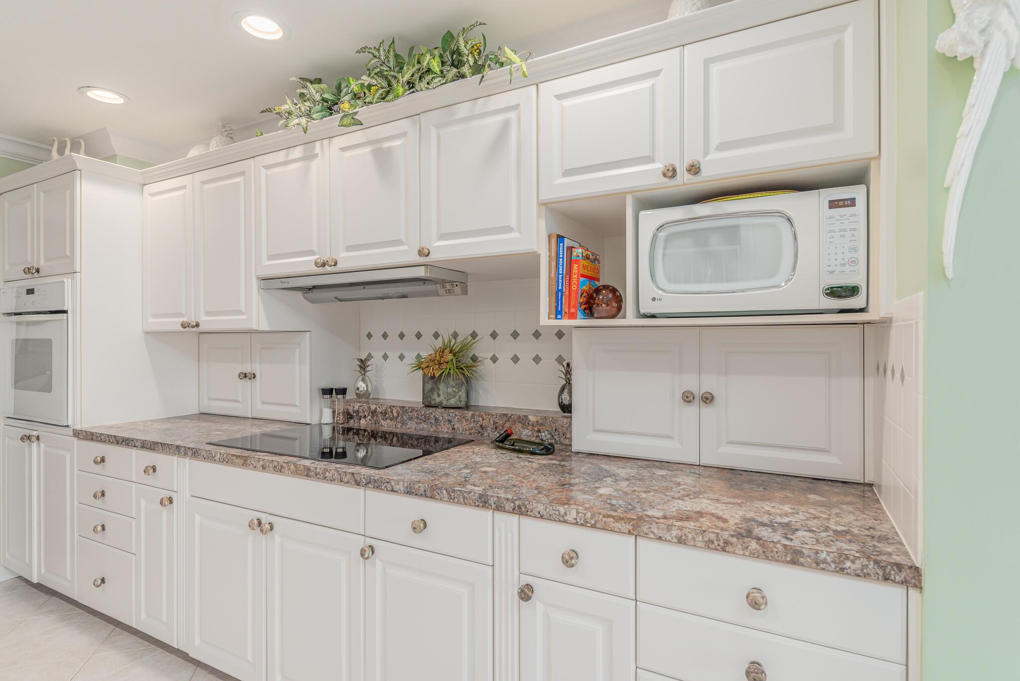 MARINER CAY - Residential