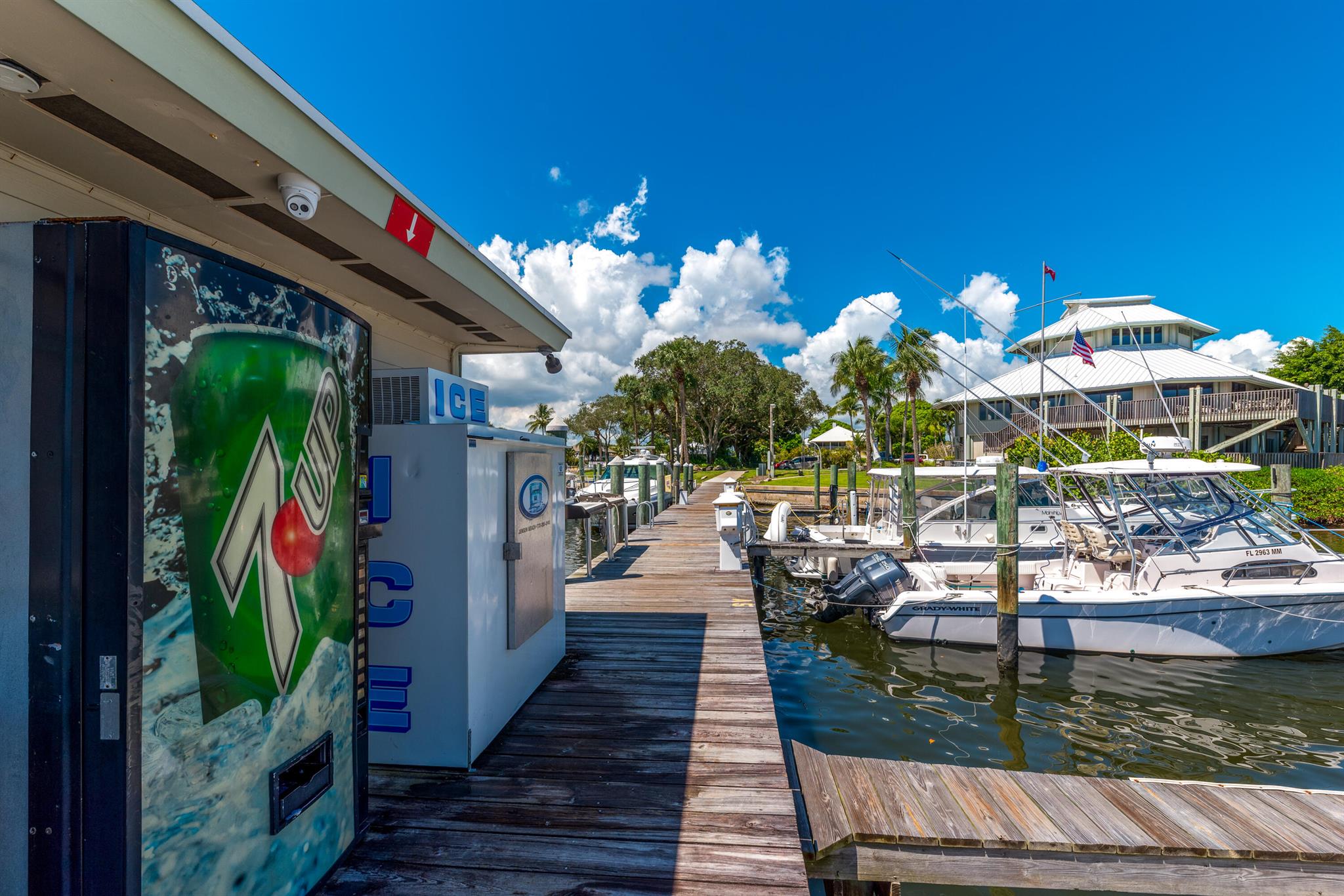 MARINER CAY - Residential
