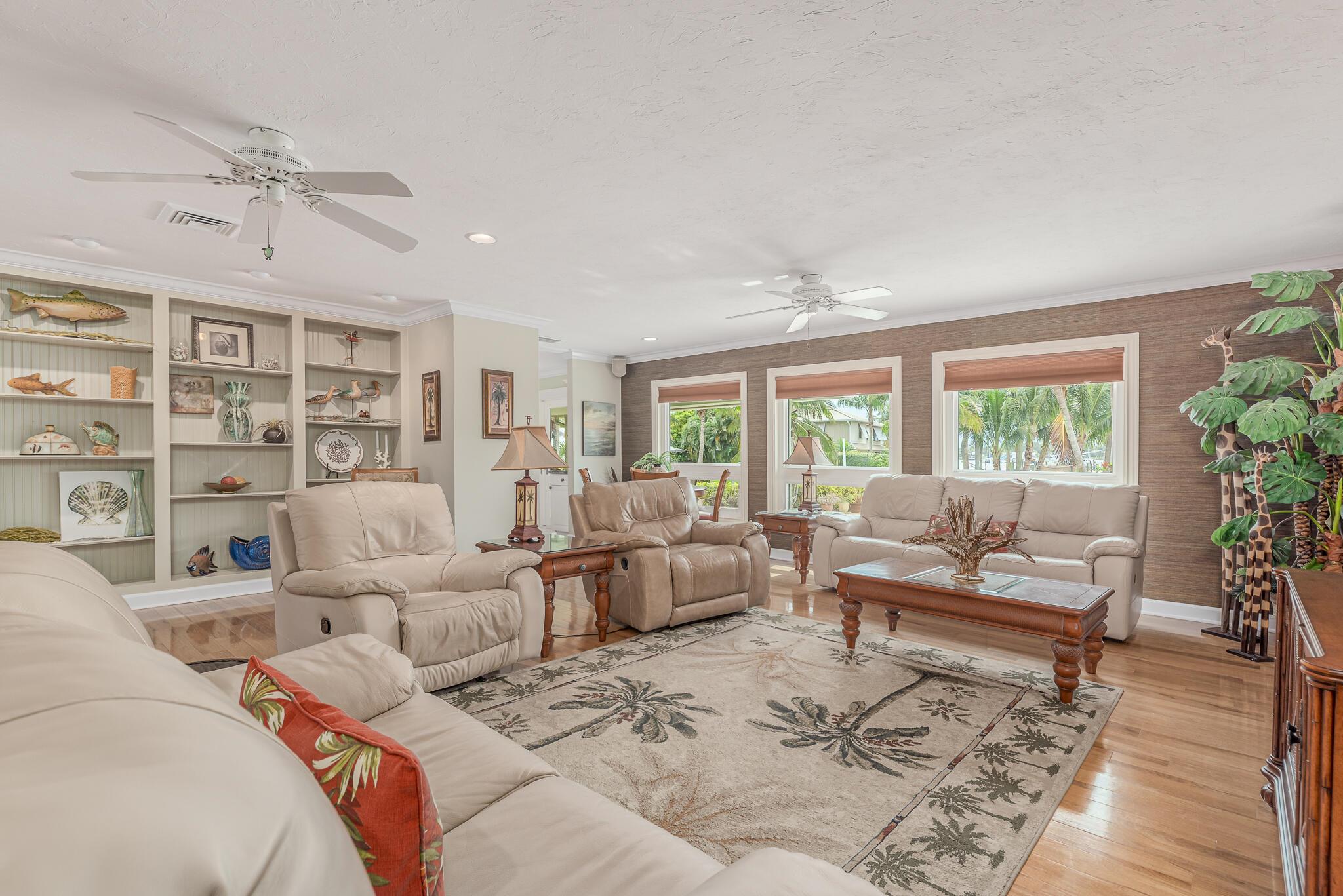 MARINER CAY - Residential