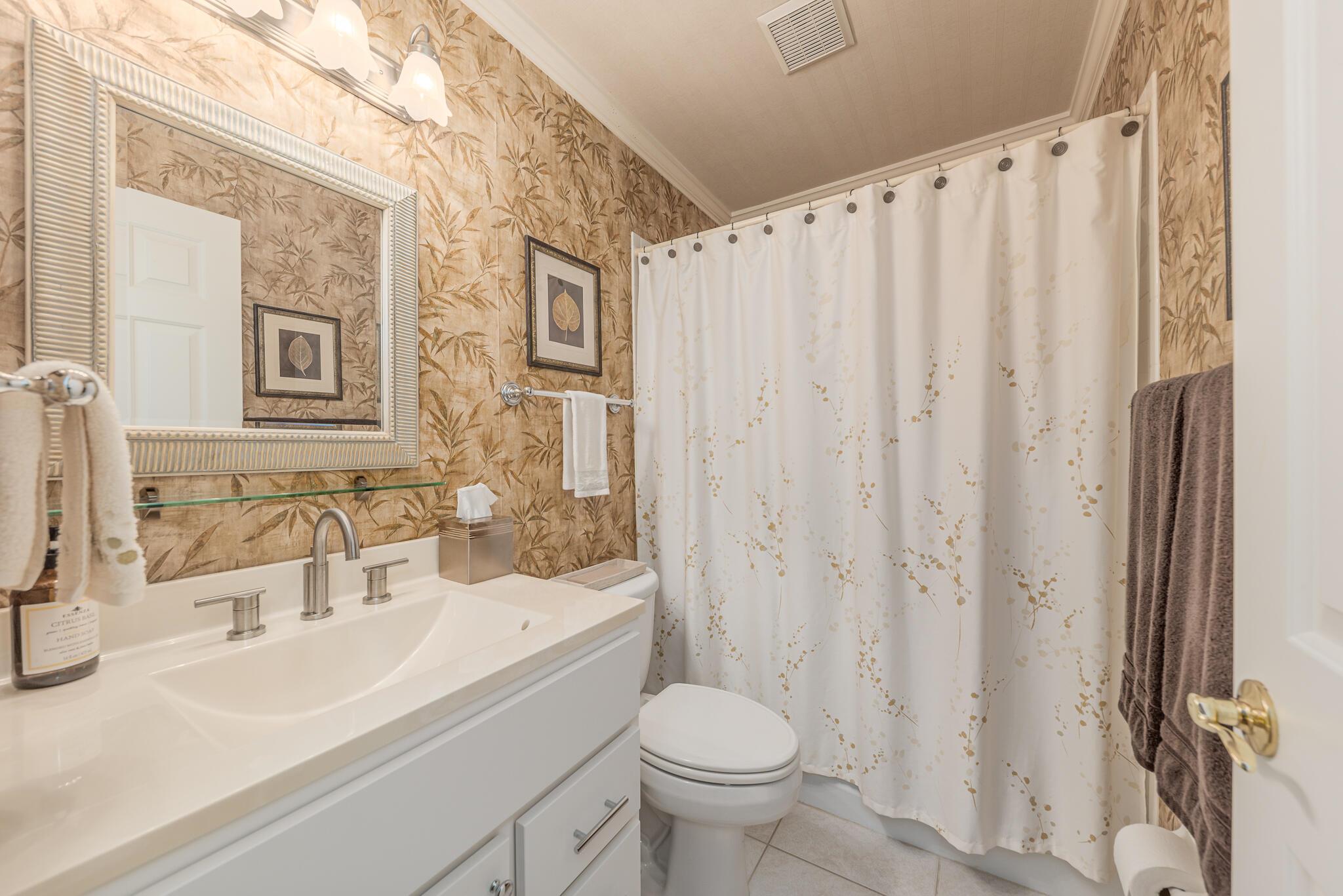 MARINER CAY - Residential