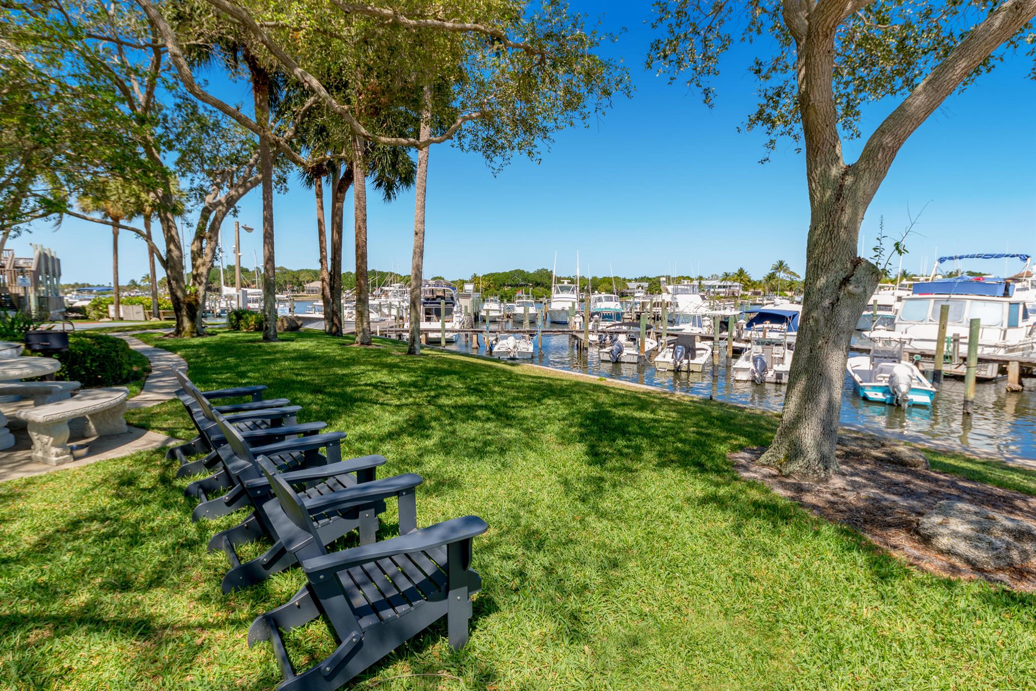 MARINER CAY - Residential