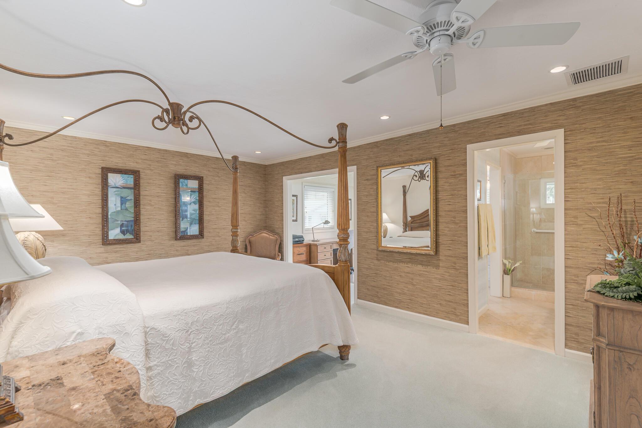 MARINER CAY - Residential