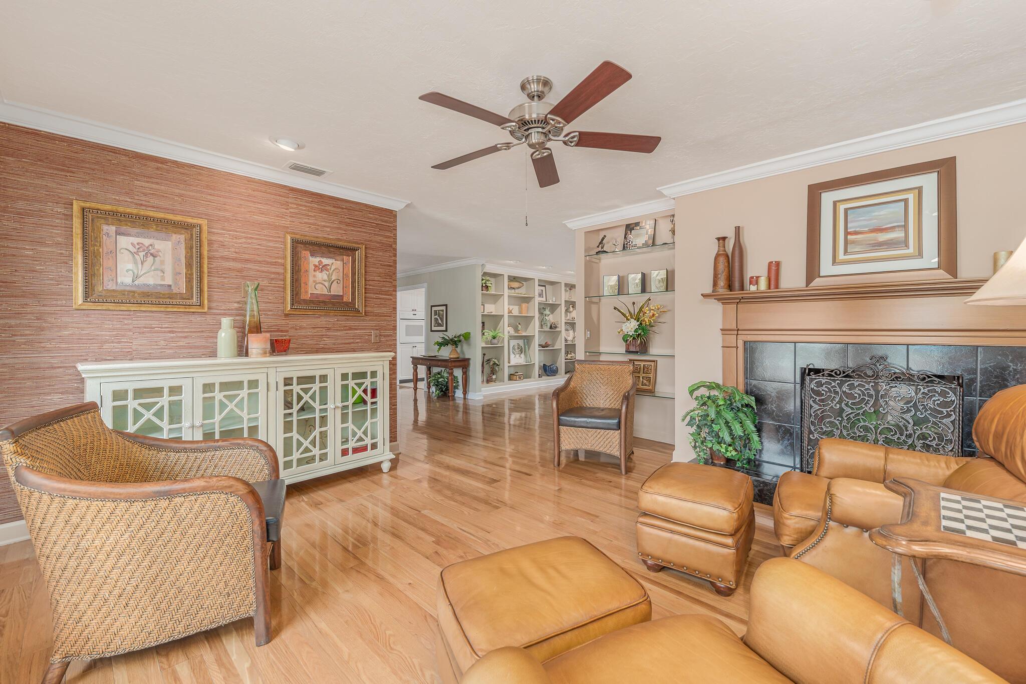 MARINER CAY - Residential