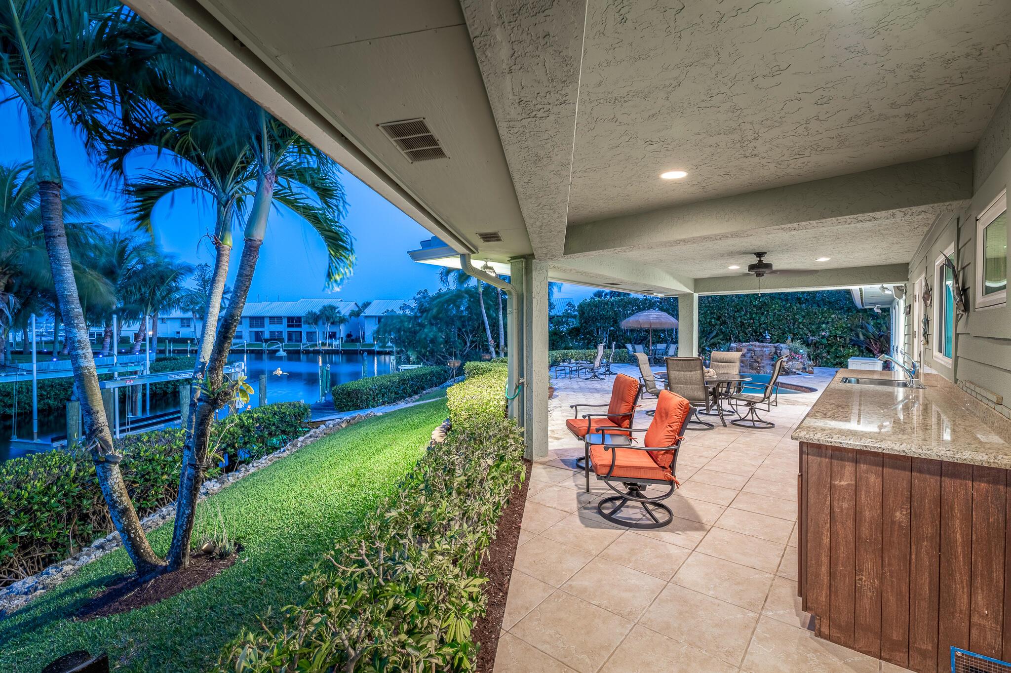 MARINER CAY - Residential