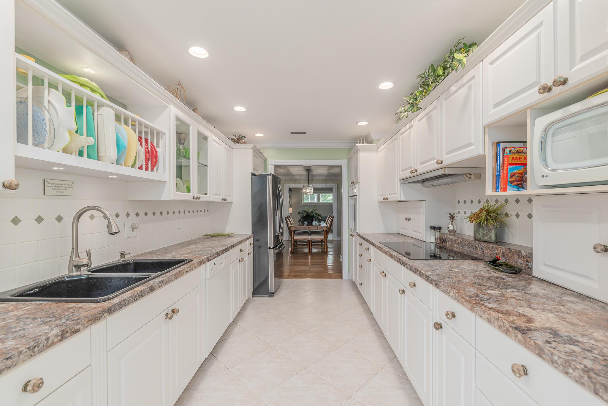 MARINER CAY - Residential