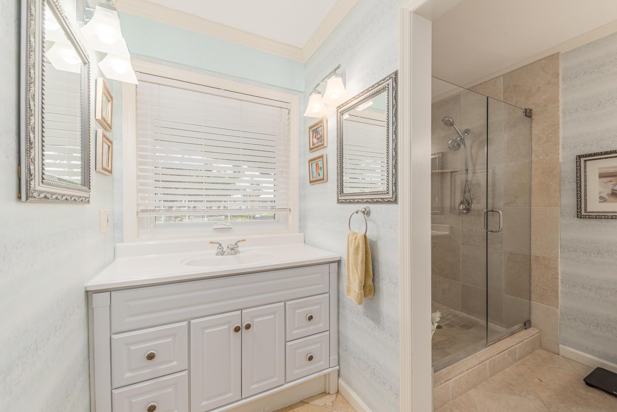 MARINER CAY - Residential