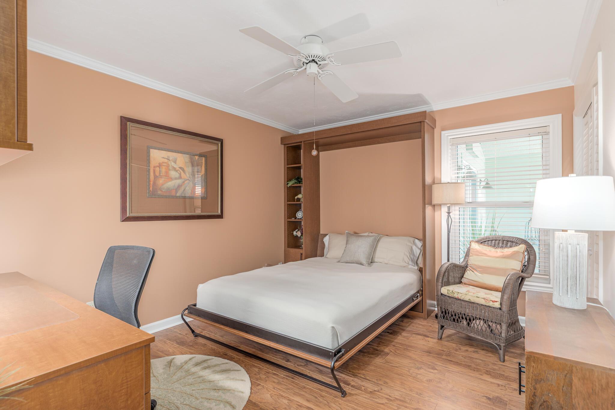 MARINER CAY - Residential