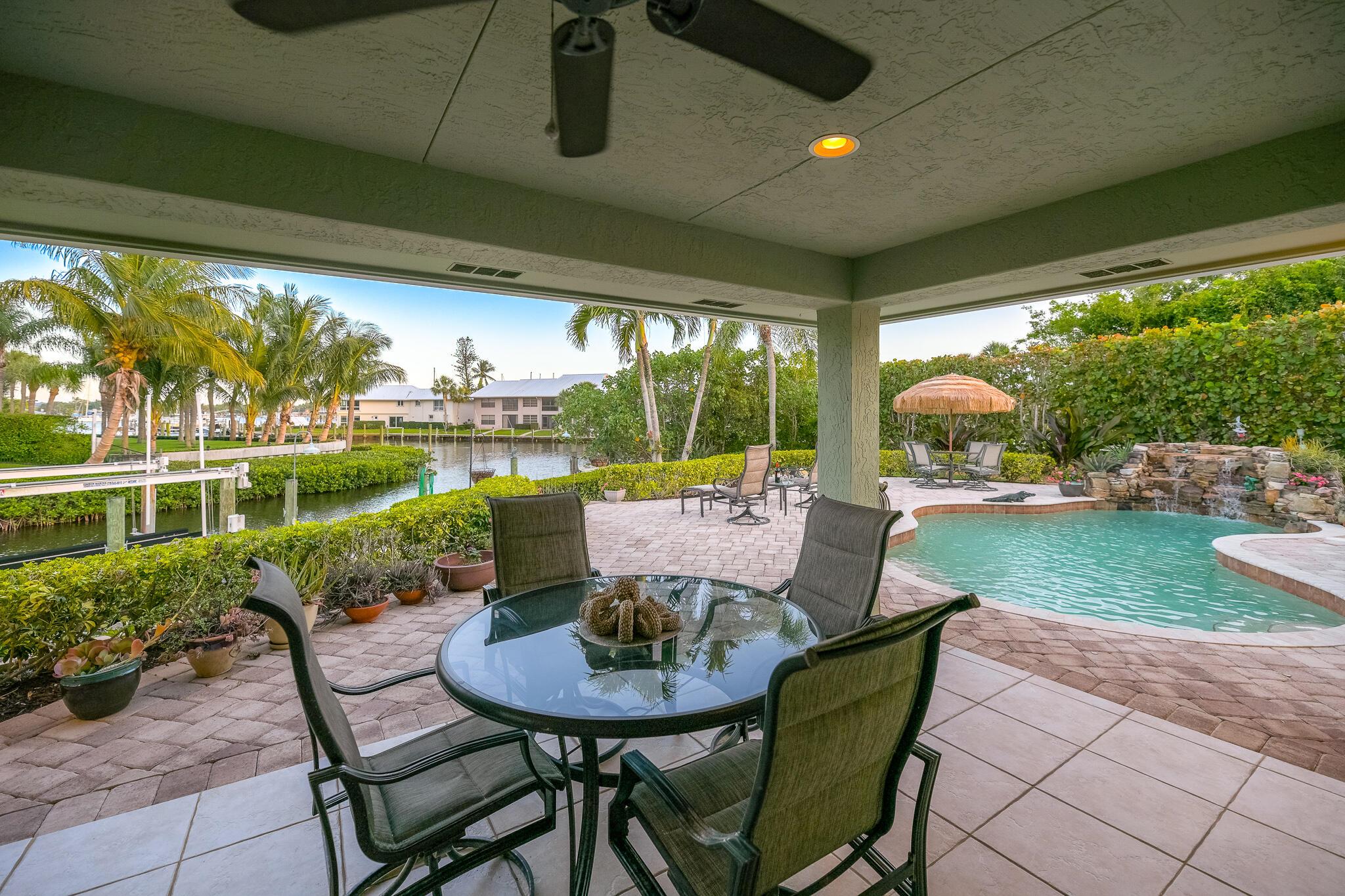 MARINER CAY - Residential