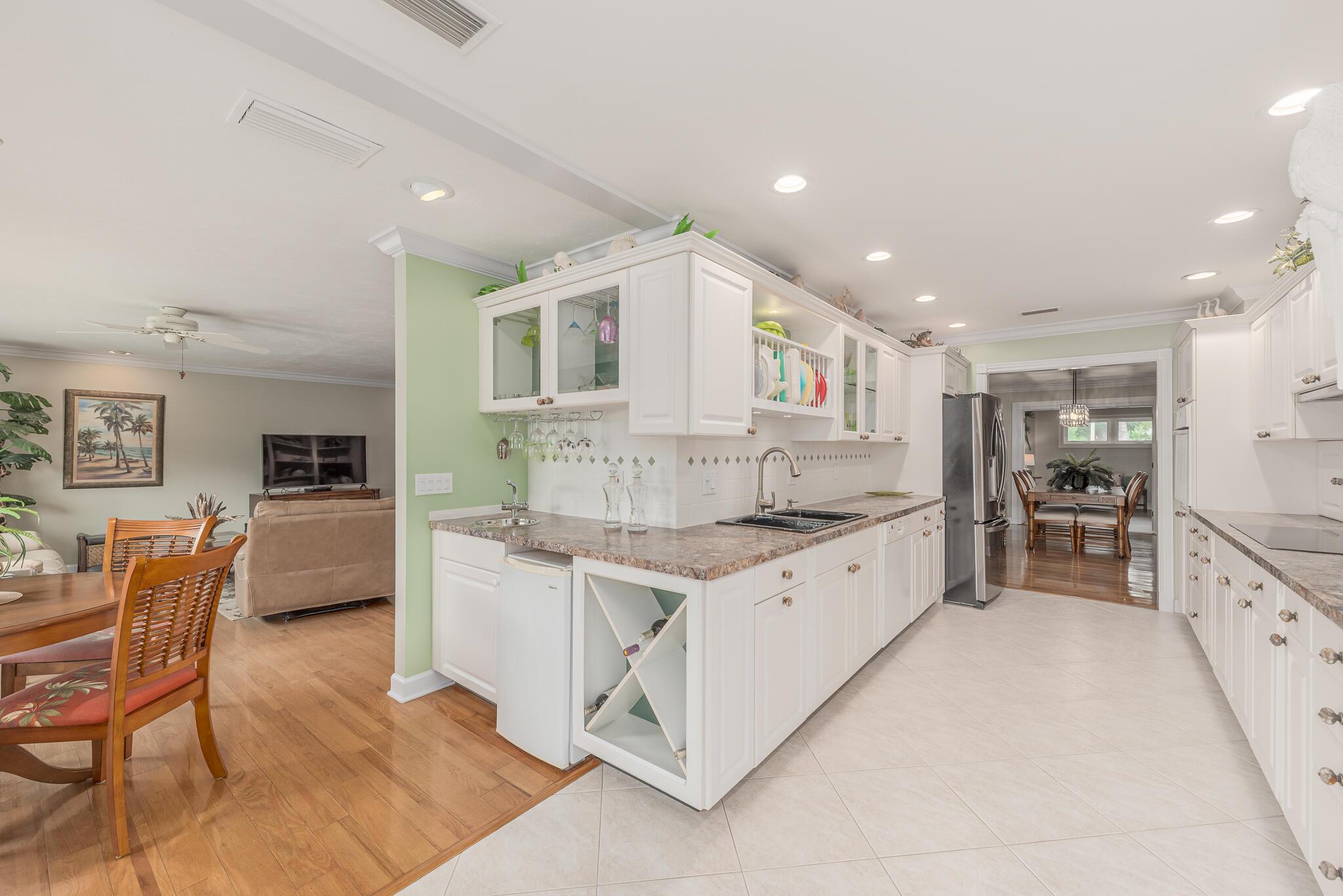 MARINER CAY - Residential