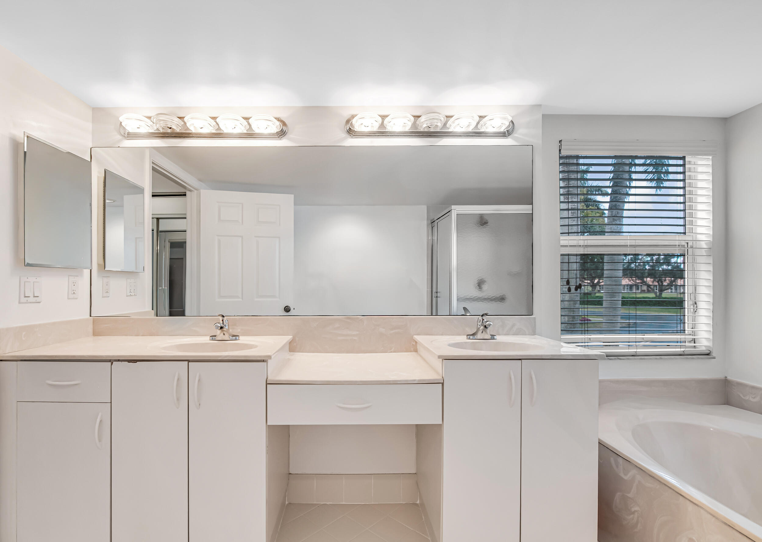 CORAL COVE CONDO - Residential