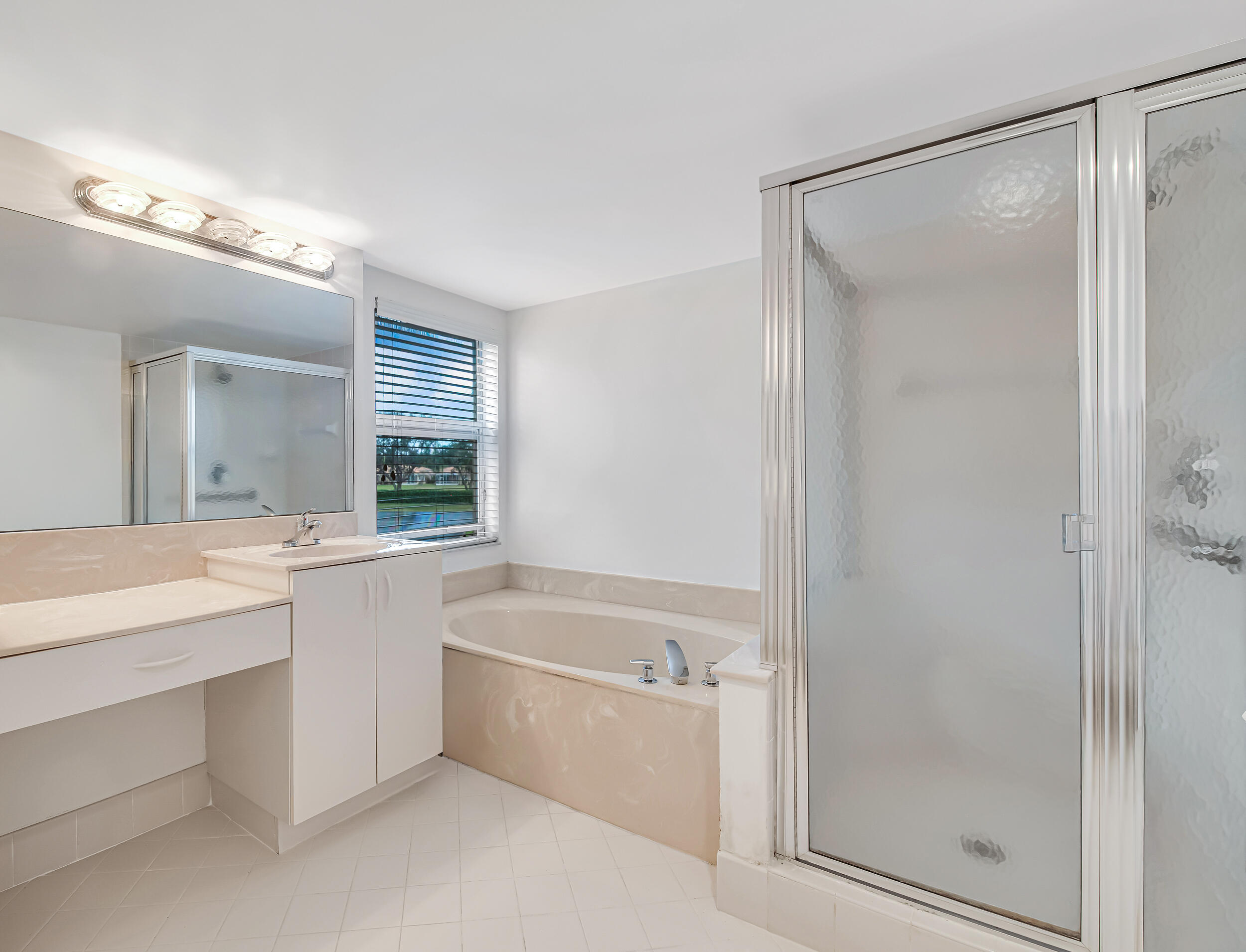 CORAL COVE CONDO - Residential