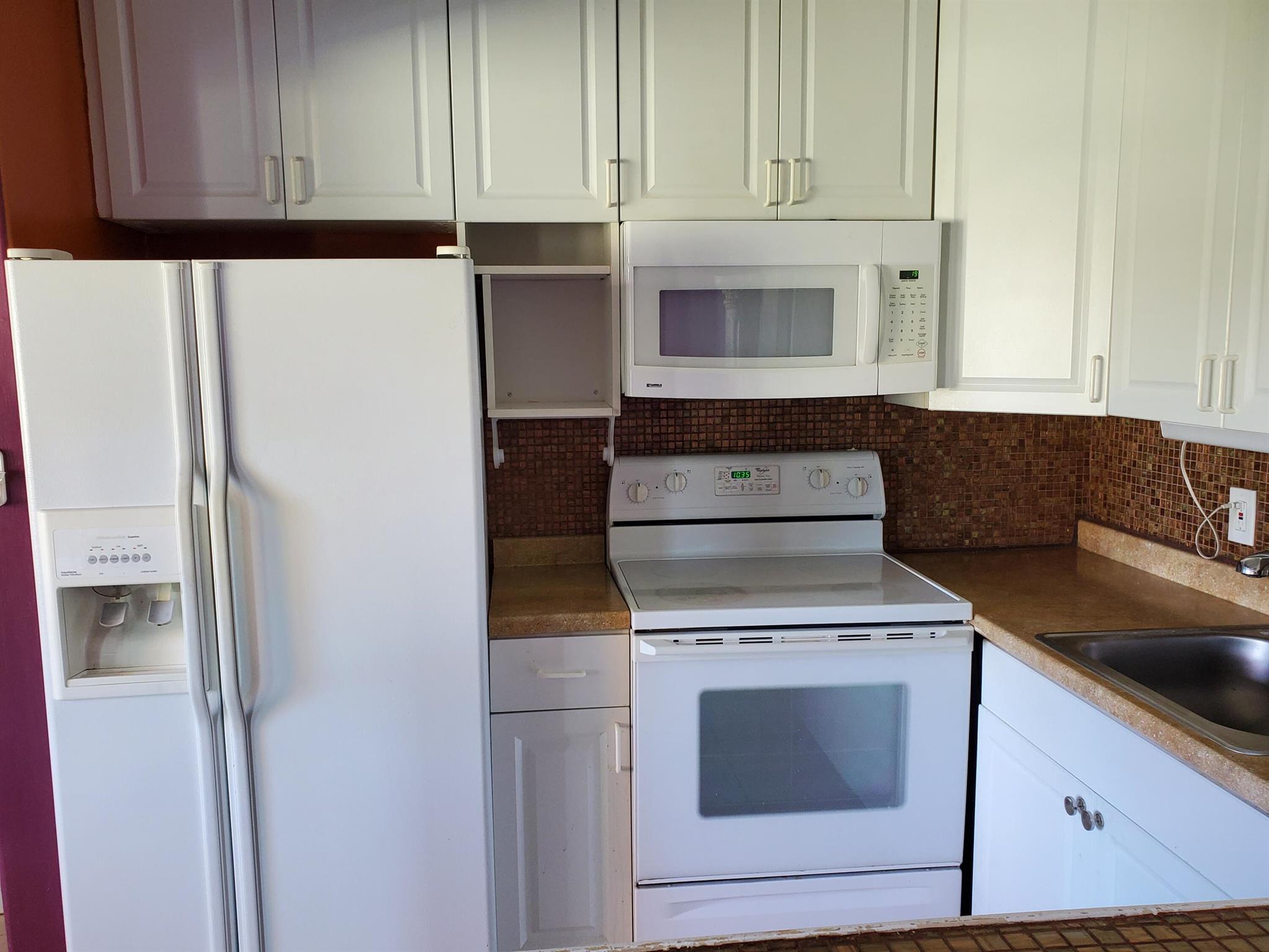 REGAL PALMS MAYFAIR CONDO - Residential