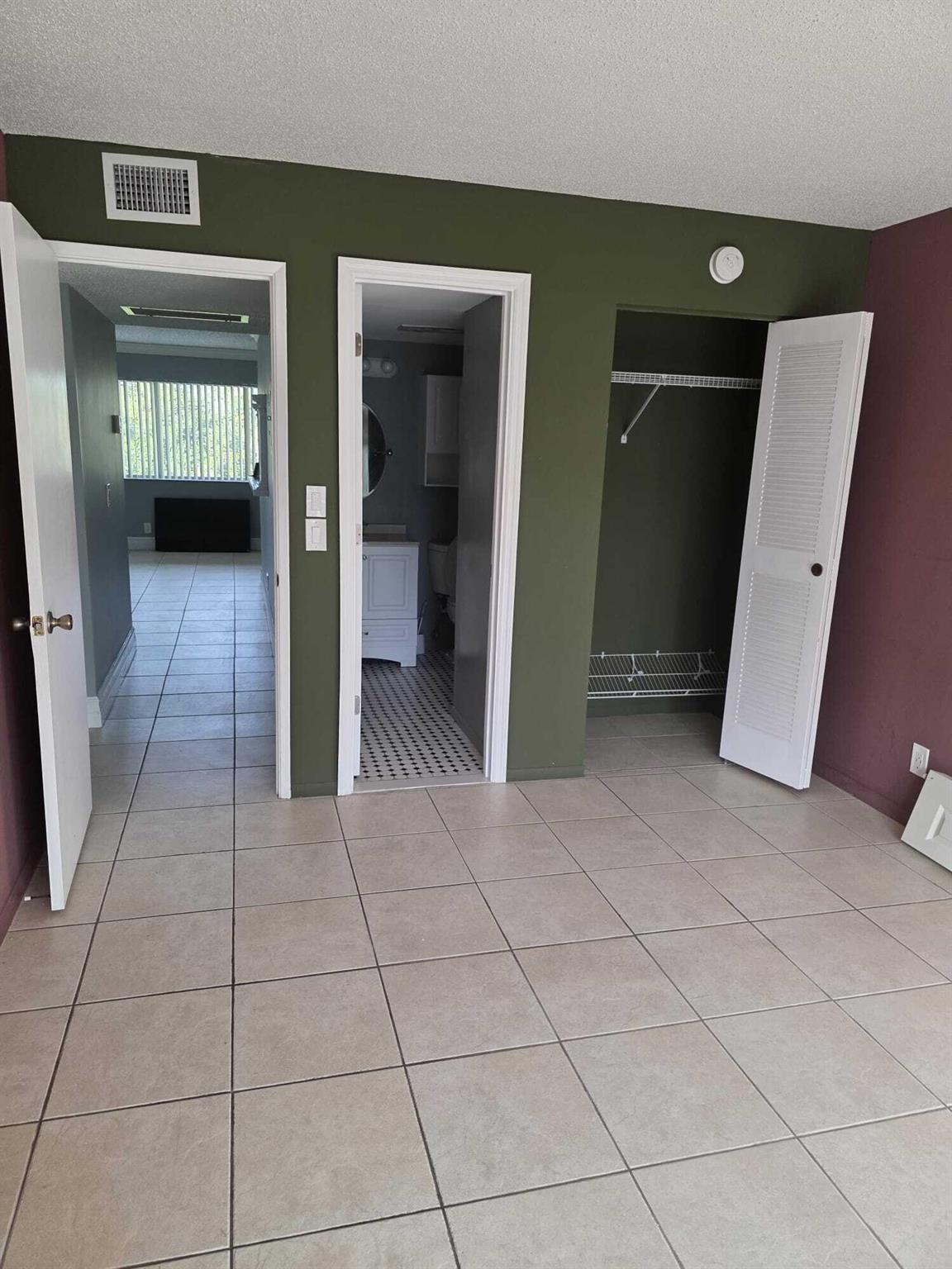 REGAL PALMS MAYFAIR CONDO - Residential