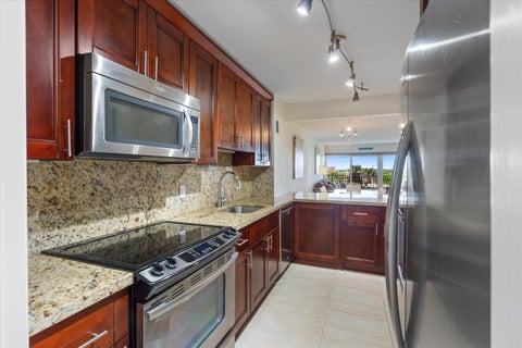 Tiny photo for 1021 Hillsboro Mile #504, Hillsboro Beach, FL 33062 (MLS # B26067470)