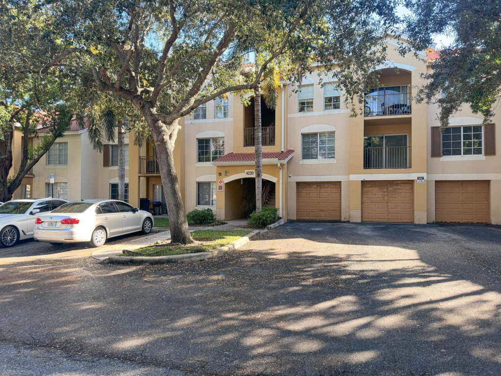 Photo of 4220 San Marino Boulevard #205, West Palm Beach, FL 33409 (MLS # R10931868)