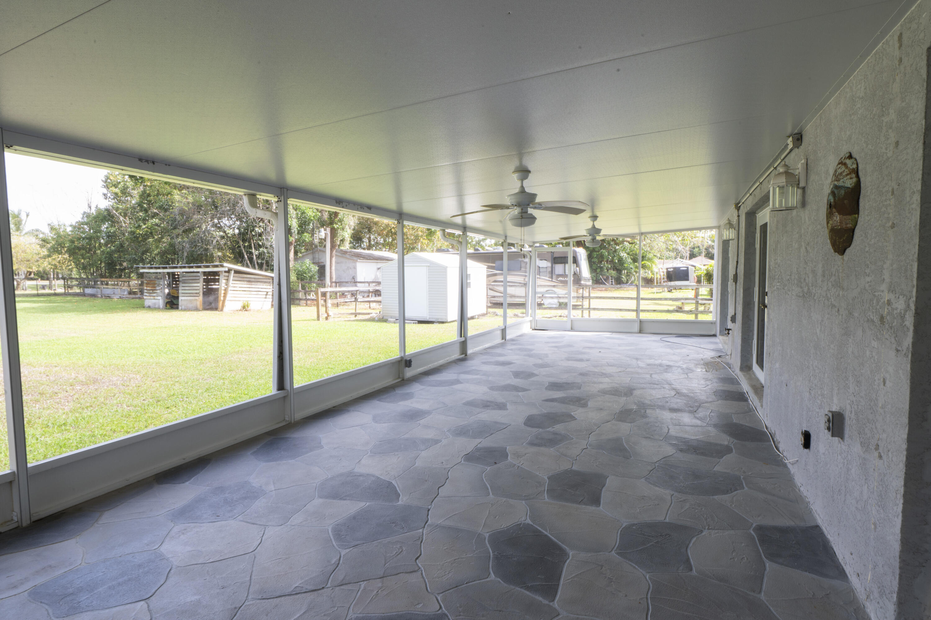 FLA FRUIT LANDS CO - Residential