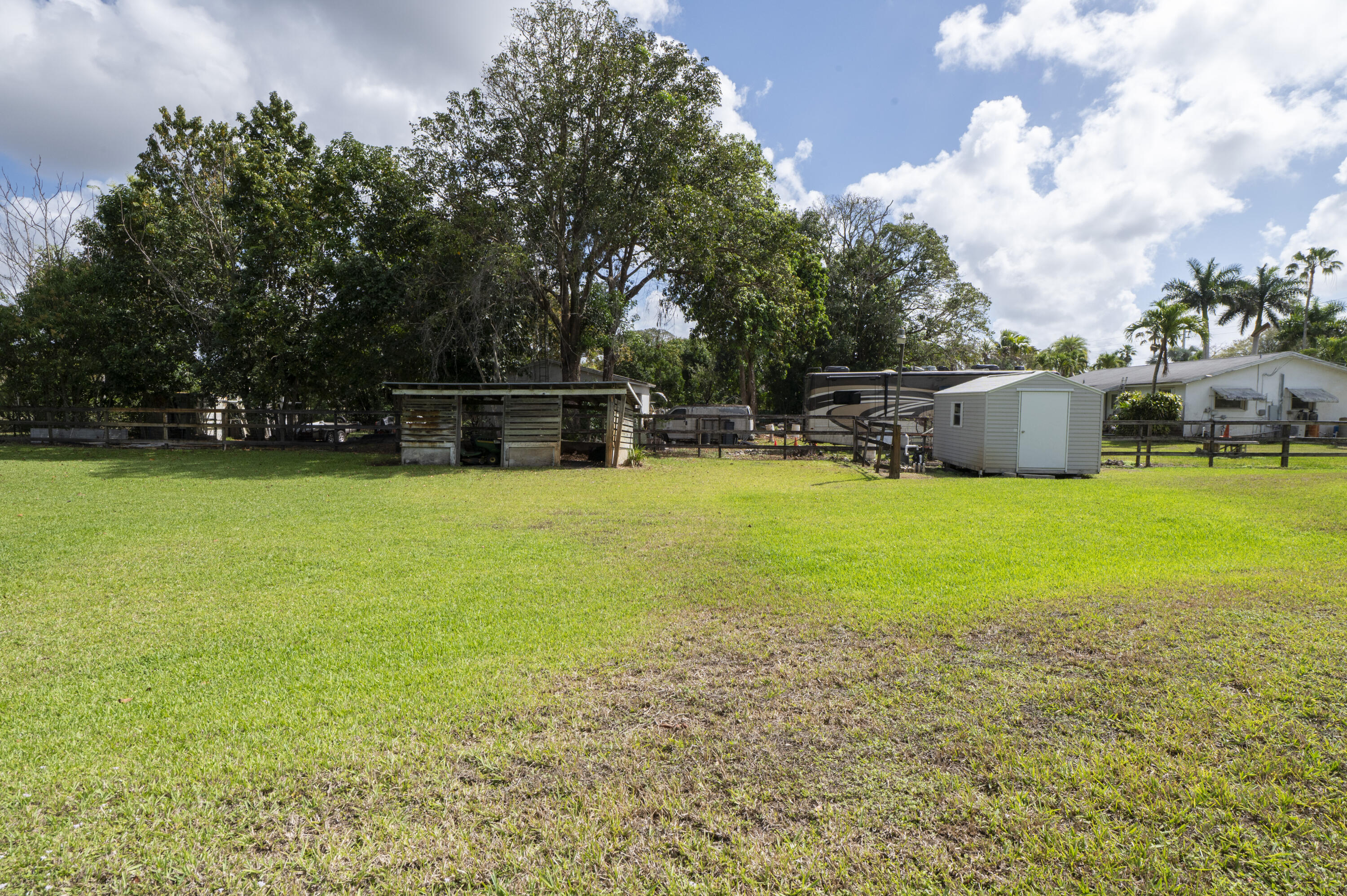 FLA FRUIT LANDS CO - Residential