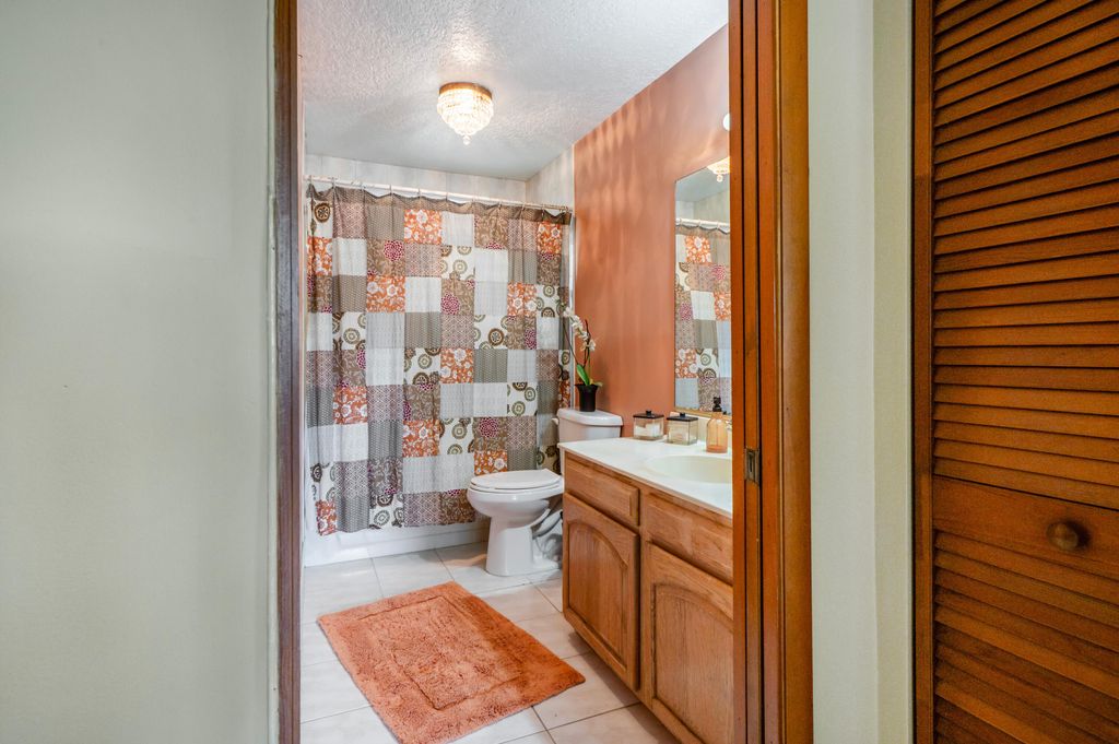 Photo of 14035 SW 20th Street, Davie, FL 33325 (MLS # B26007502)