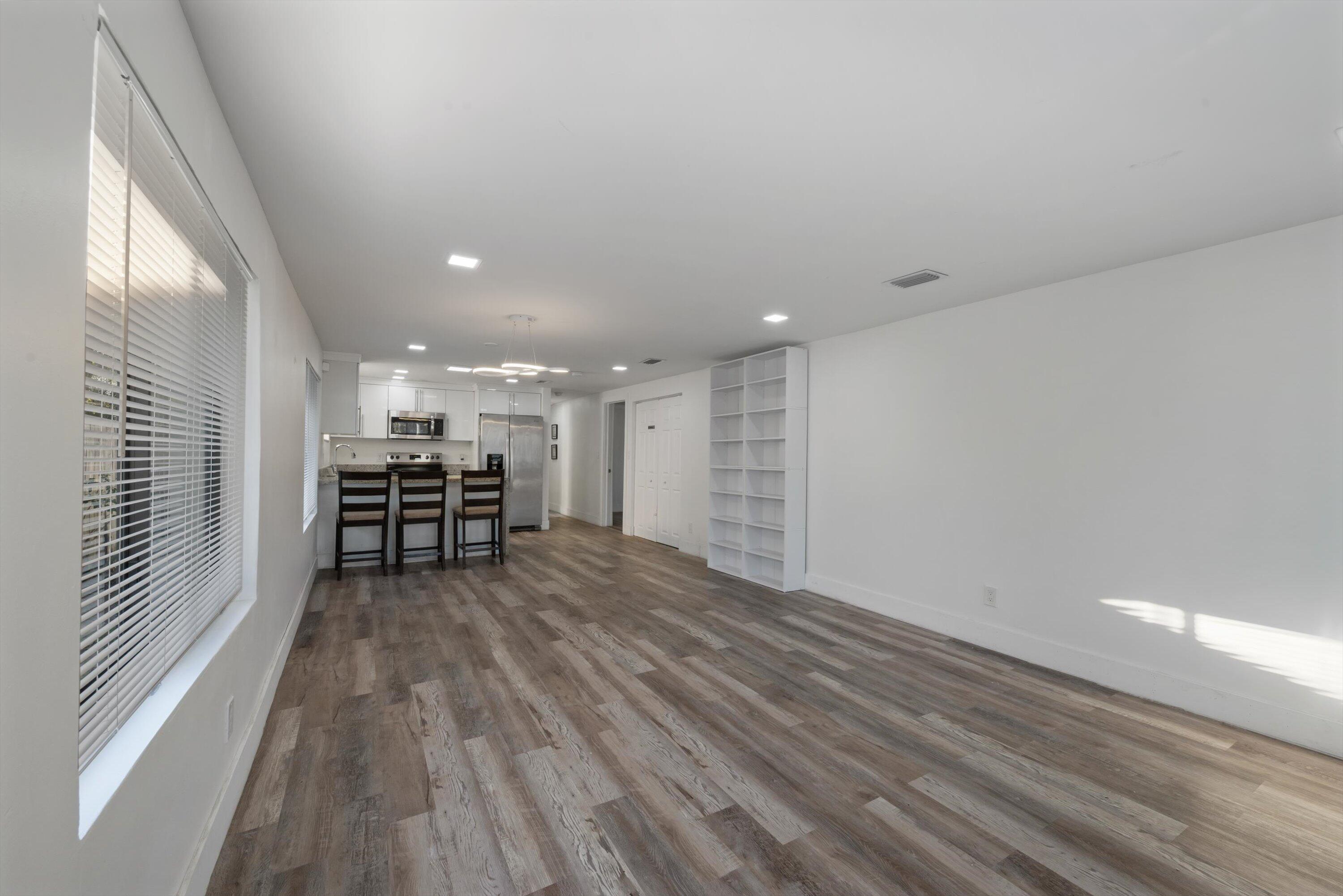 LAFAYETTE HOMESITES - Residential