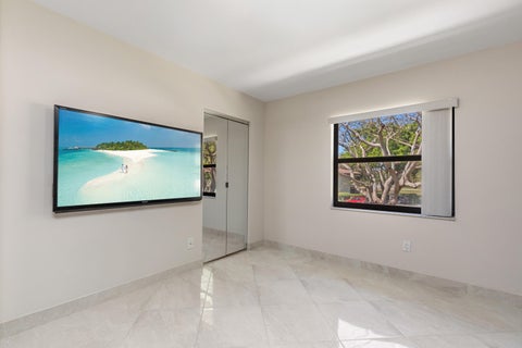 Tiny photo for 21851 ARRIBA REAL #L, Boca Raton, FL 33433 (MLS # B26086299)