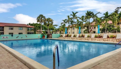 Tiny photo for 21851 ARRIBA REAL #L, Boca Raton, FL 33433 (MLS # B26086299)