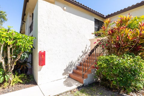 Tiny photo for 21851 ARRIBA REAL #L, Boca Raton, FL 33433 (MLS # B26086299)