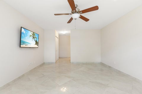 Tiny photo for 21851 ARRIBA REAL #L, Boca Raton, FL 33433 (MLS # B26086299)