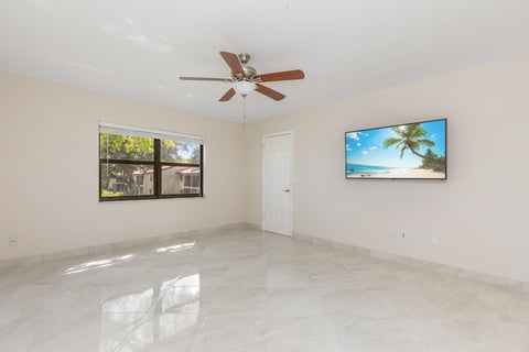 Tiny photo for 21851 ARRIBA REAL #L, Boca Raton, FL 33433 (MLS # B26086299)