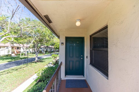 Tiny photo for 21851 ARRIBA REAL #L, Boca Raton, FL 33433 (MLS # B26086299)