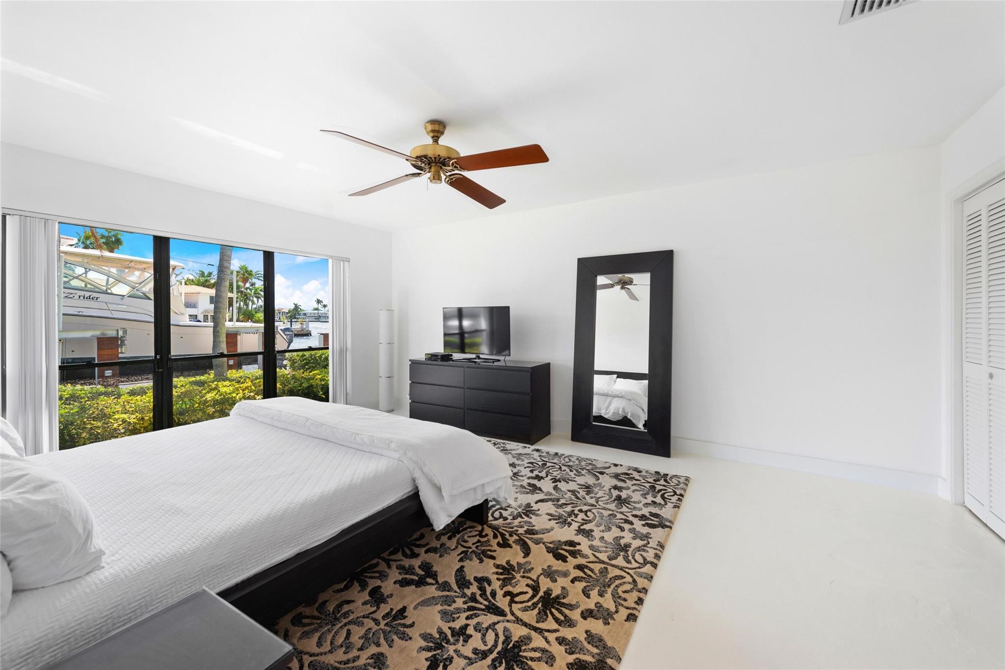 Dolphin Isles - Residential