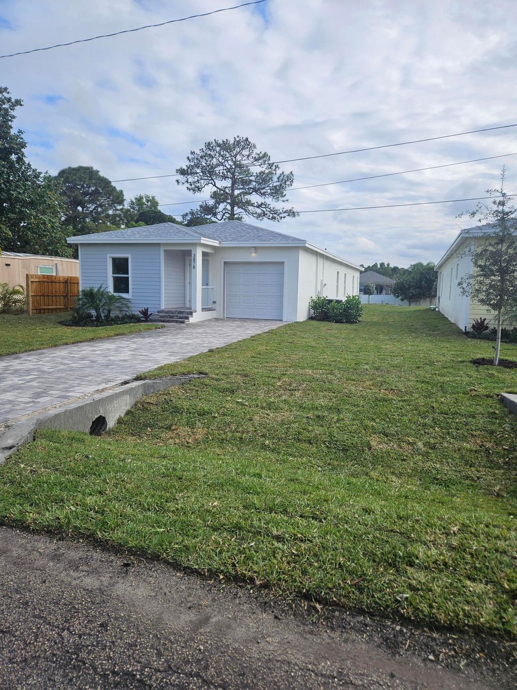 Photo of 3878 SE Grant Street, Stuart, FL 34997 (MLS # R11159559)