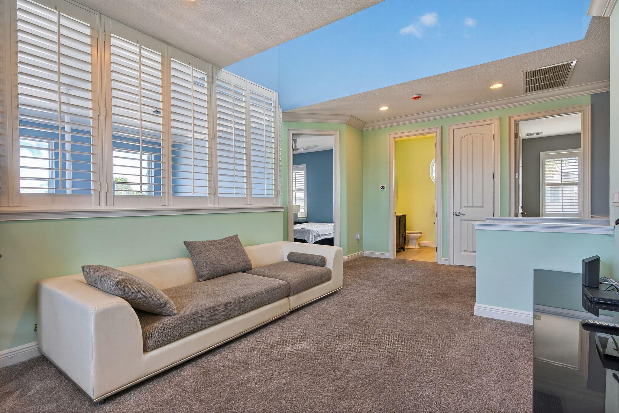 NORTH HOBE SOUND SHORES - Residential Lease