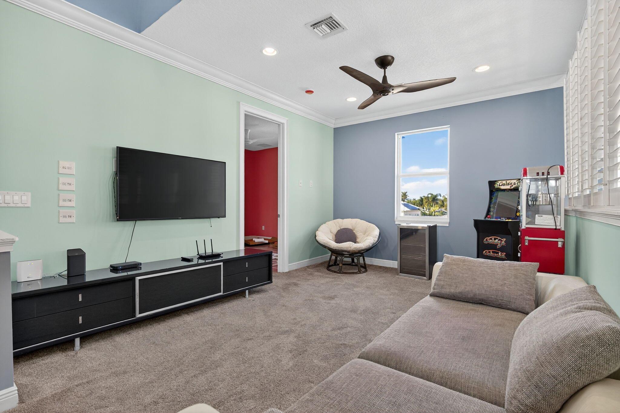 NORTH HOBE SOUND SHORES - Residential Lease