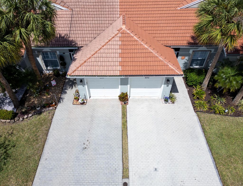 Photo of 8544 Logia Circle, Boynton Beach, FL 33472 (MLS # B26007616)