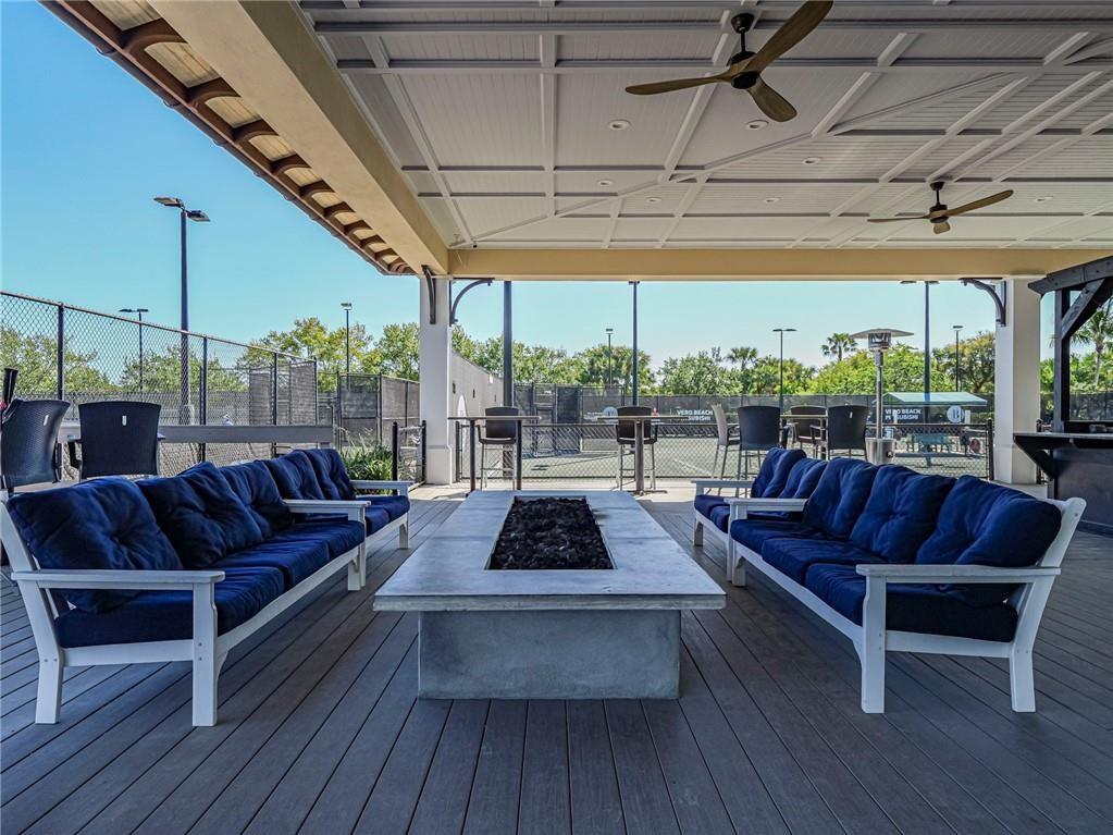 Boulevard Village & Tenni - Residential