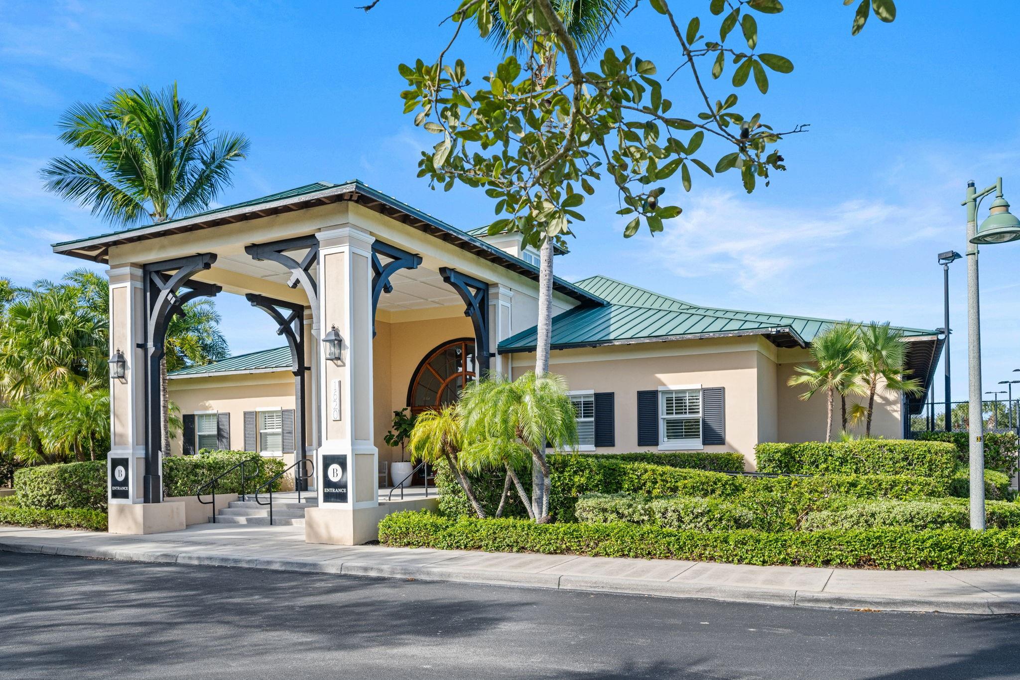 Boulevard Village & Tenni - Residential