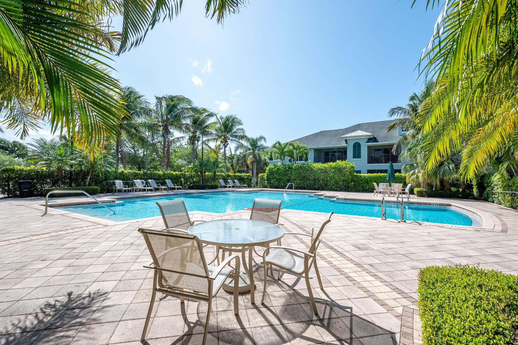 Boulevard Village & Tenni - Residential