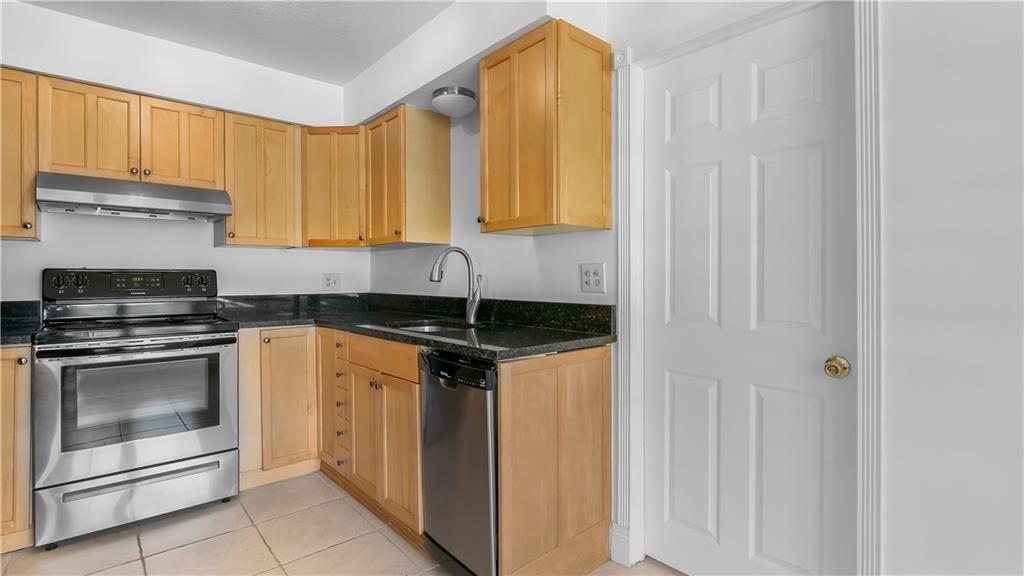 Lighthouse Point Ext 2nd - Residential Lease