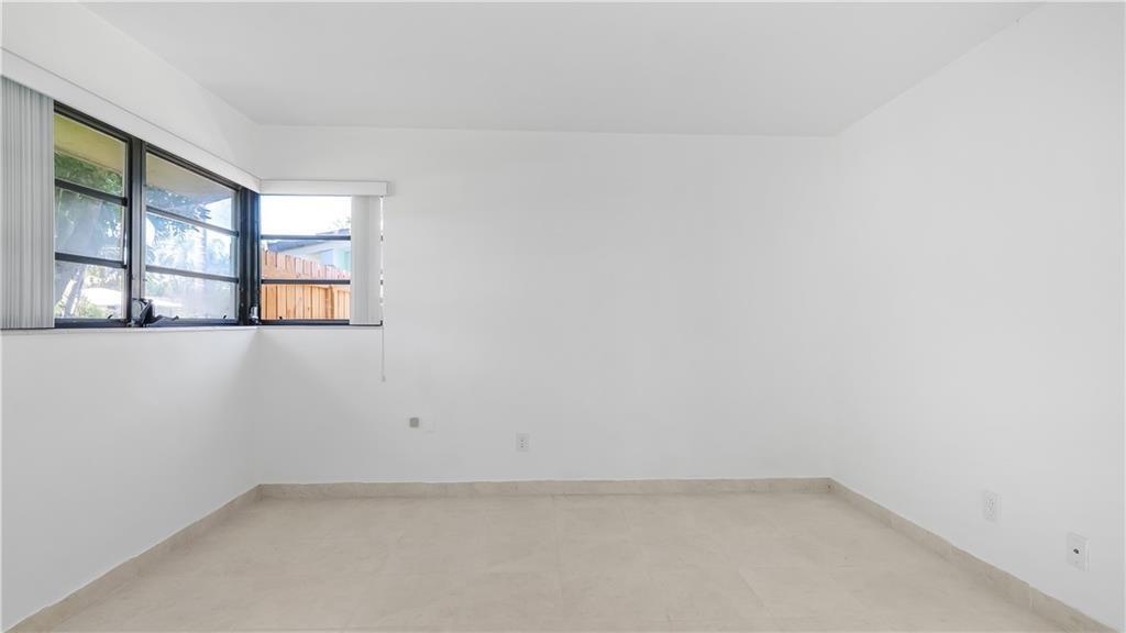 Lighthouse Point Ext 2nd - Residential Lease