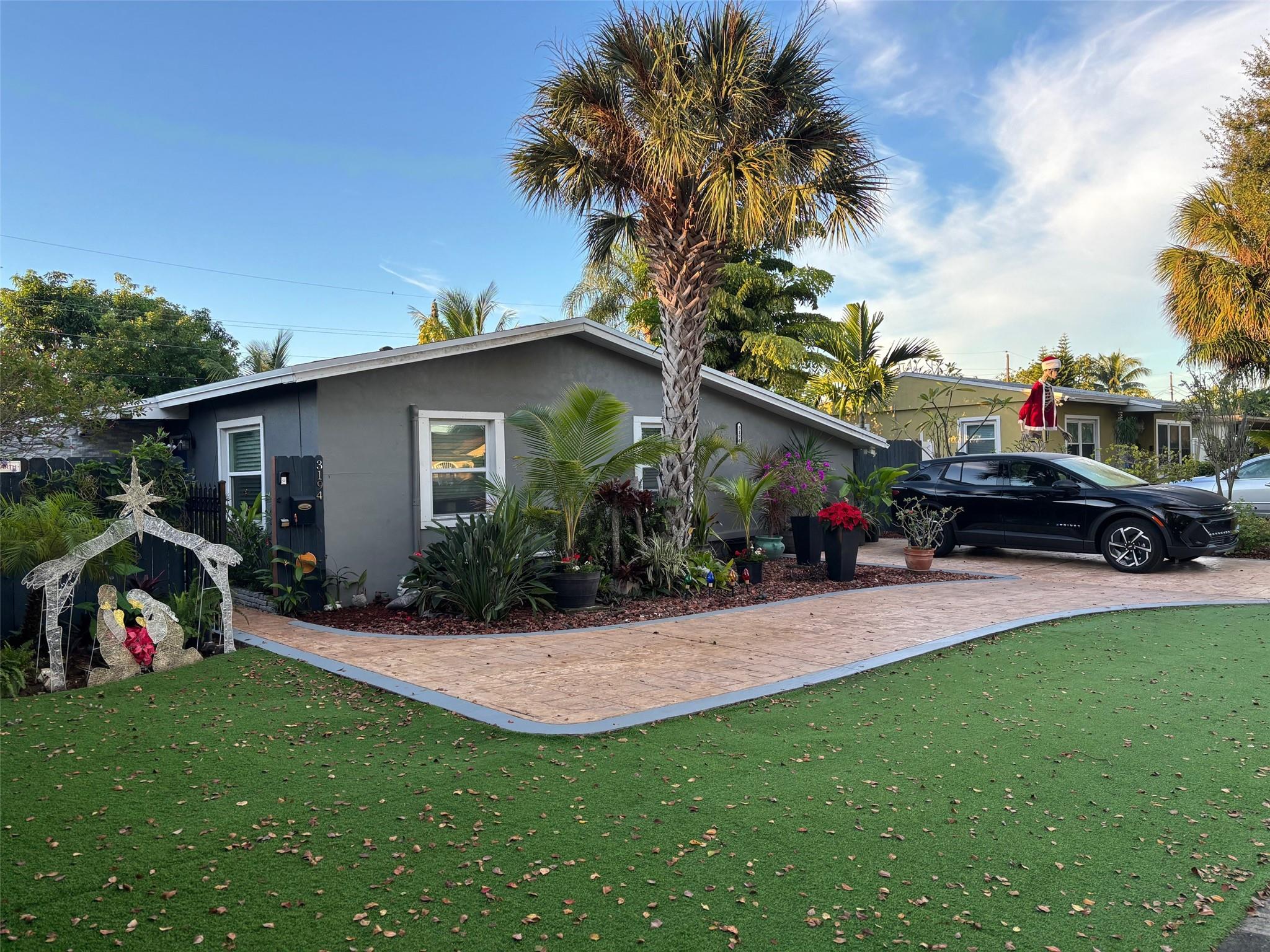 Park Road Manor 30-19 B - Residential