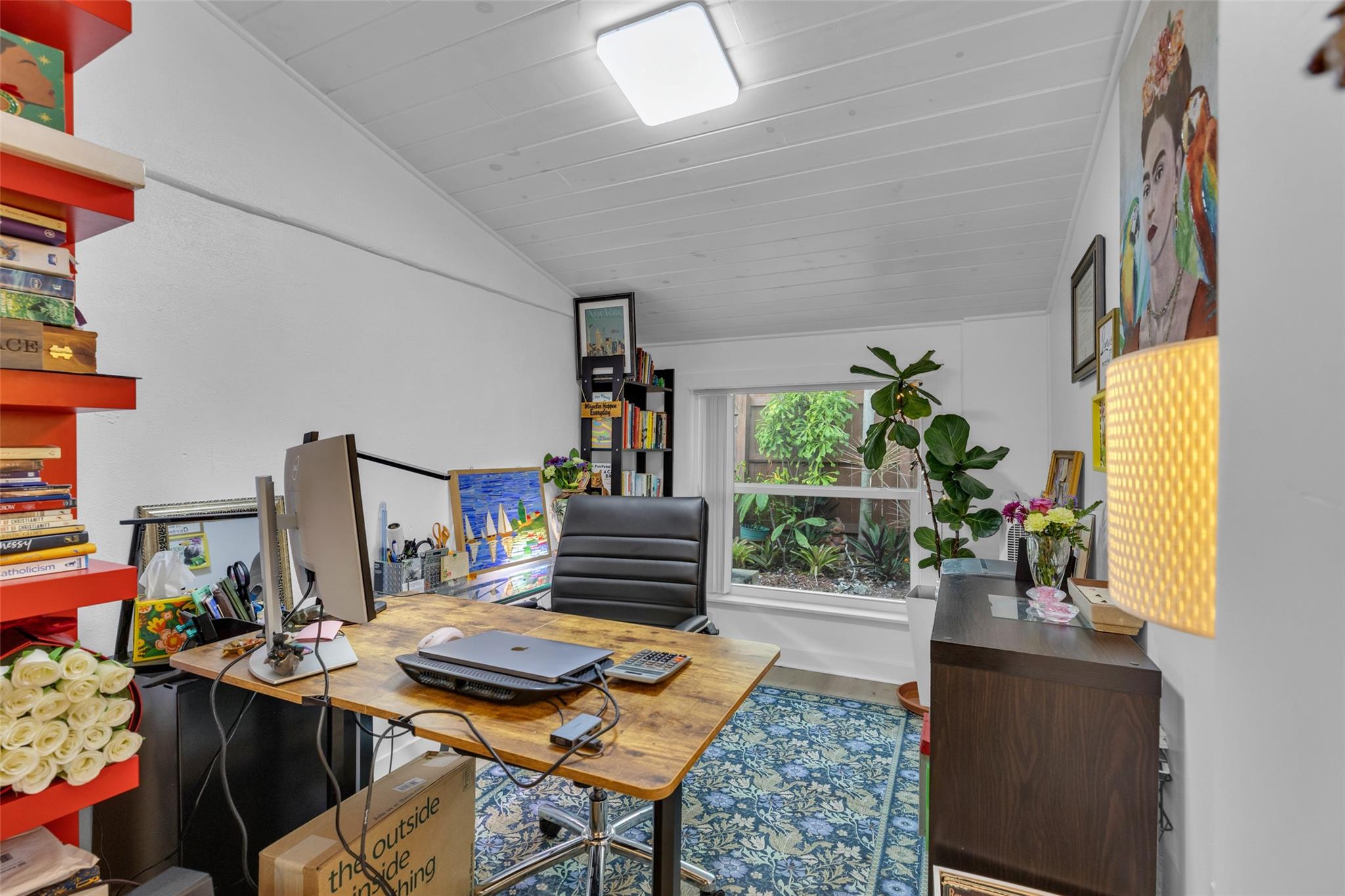 Park Road Manor 30-19 B - Residential