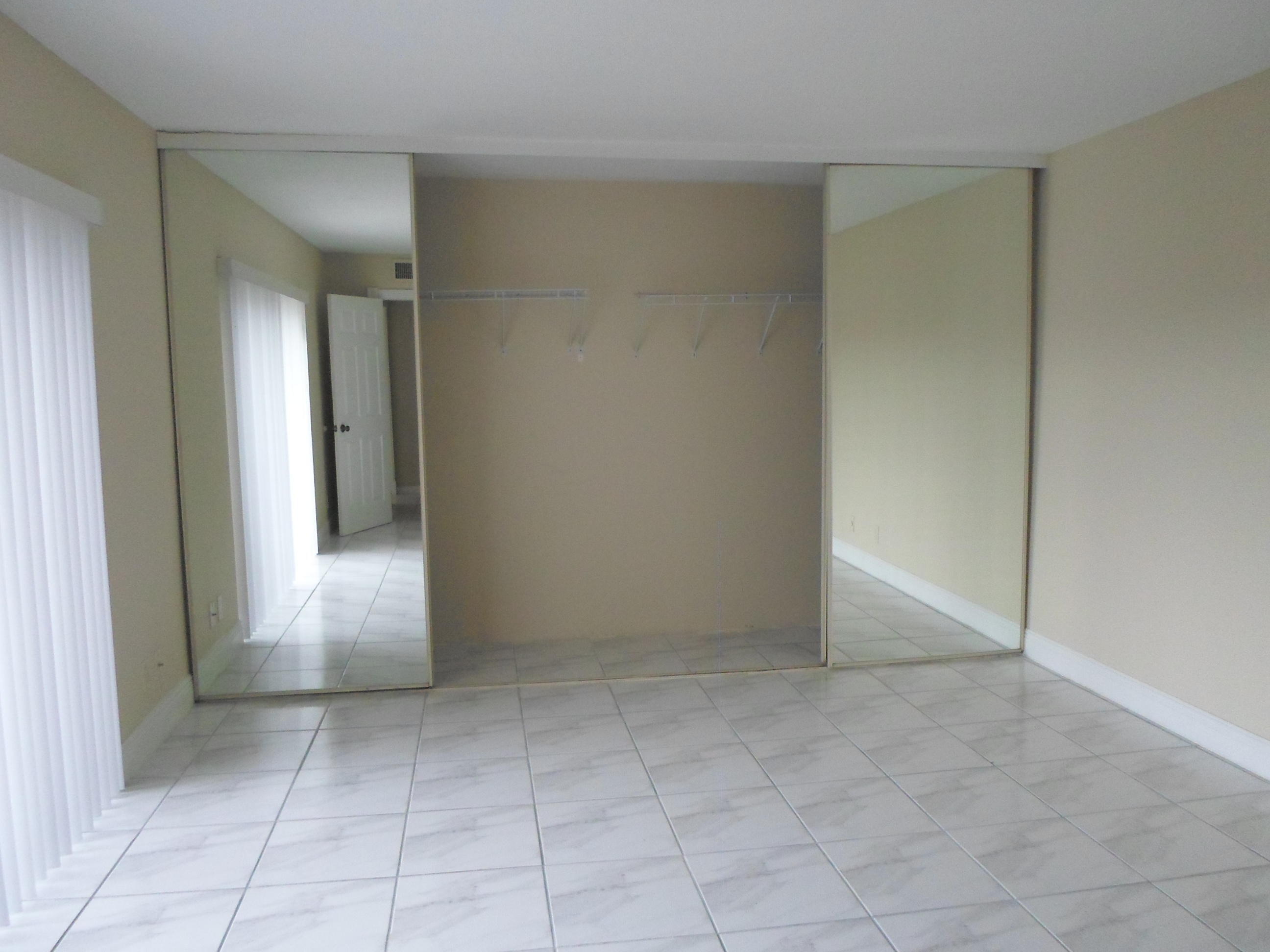 FOREST LAKES - Residential Lease
