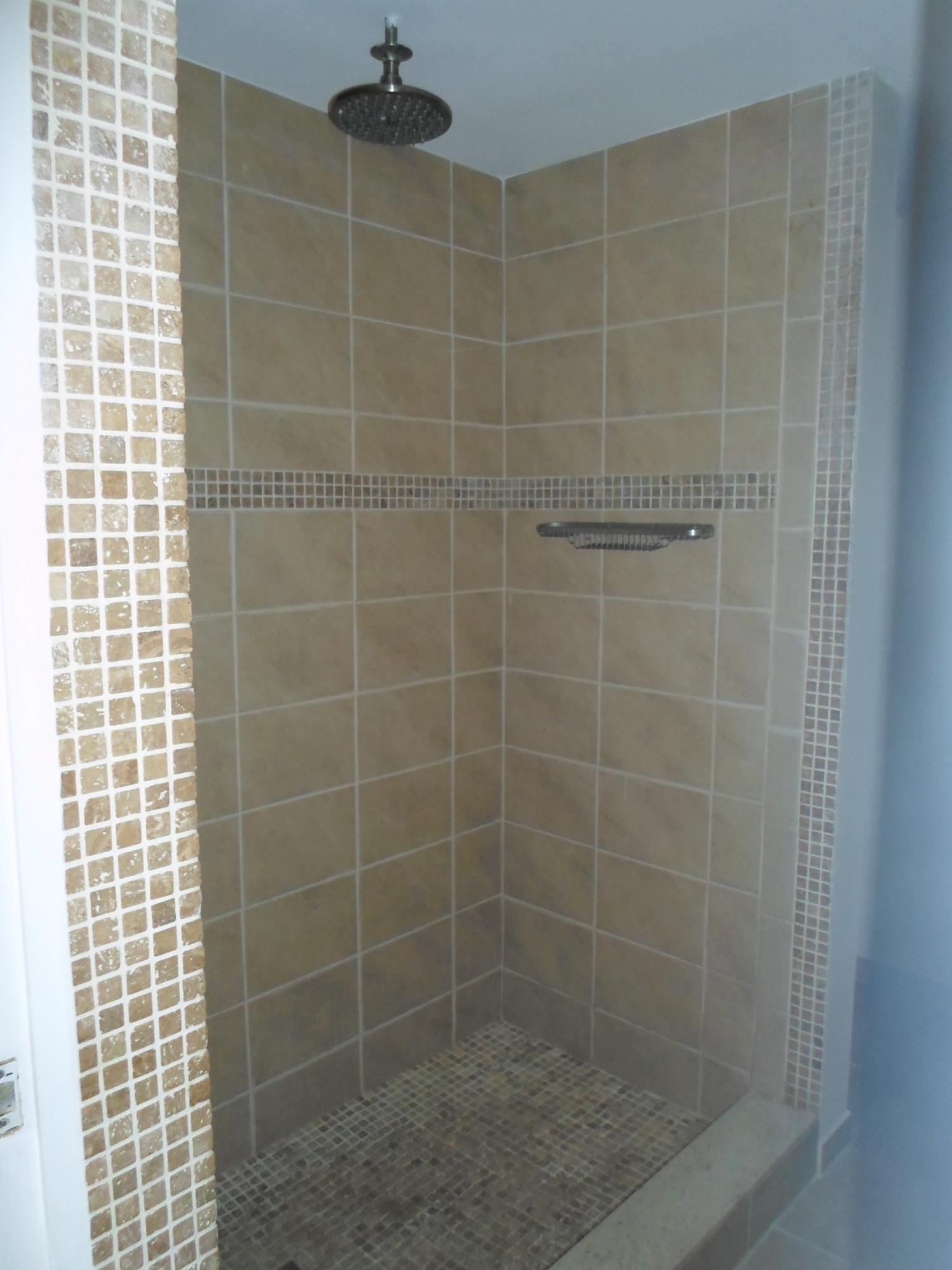 FOREST LAKES - Residential Lease