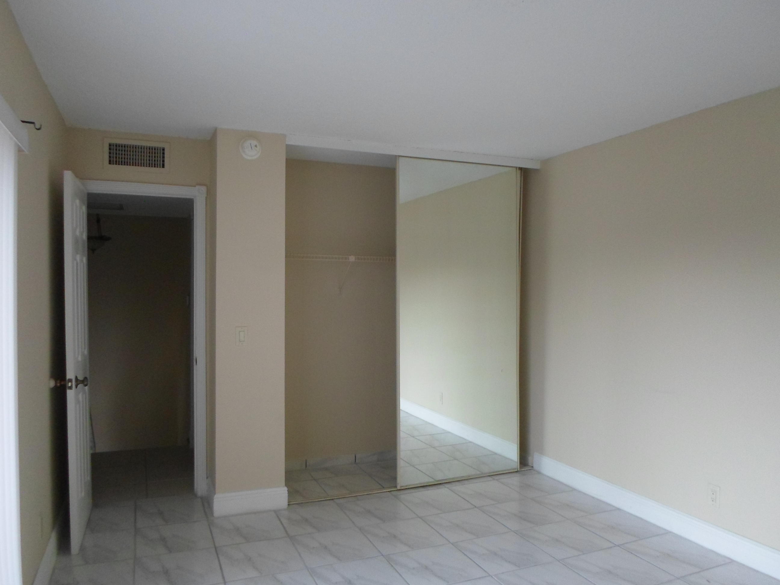 FOREST LAKES - Residential Lease