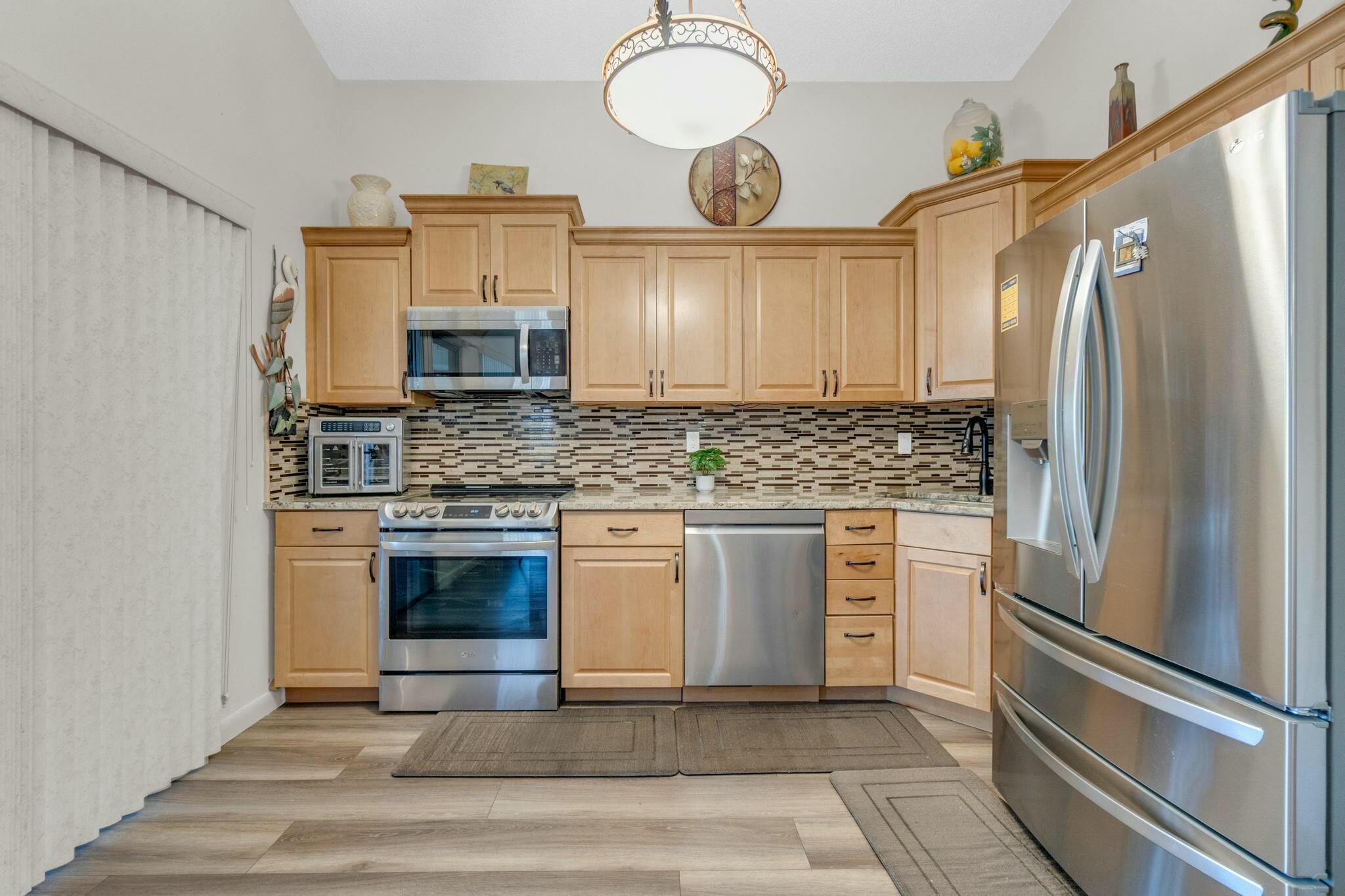 4389 Willow Pond Circle